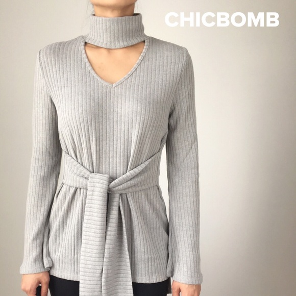 CHICBOMB Tops - Kourtney statement choker pullover sweater